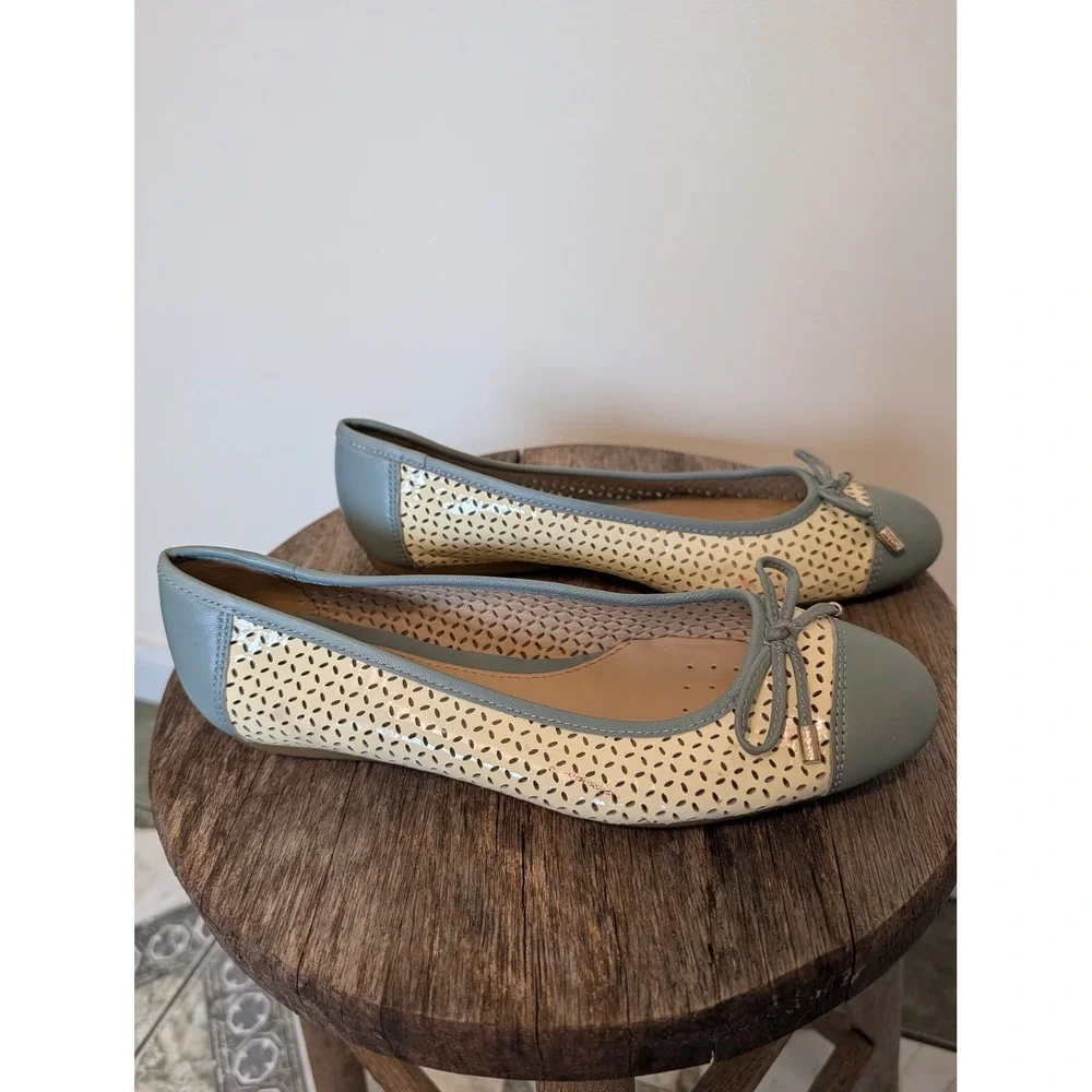 Geox Respira Perforated Ballet Flats Womens EU 38 US 7.5-8 Cream Gray Leather